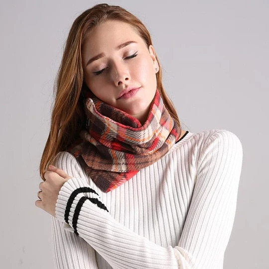 AeroRest | Ergonomic Travel Pillow with Micro-Bead Support