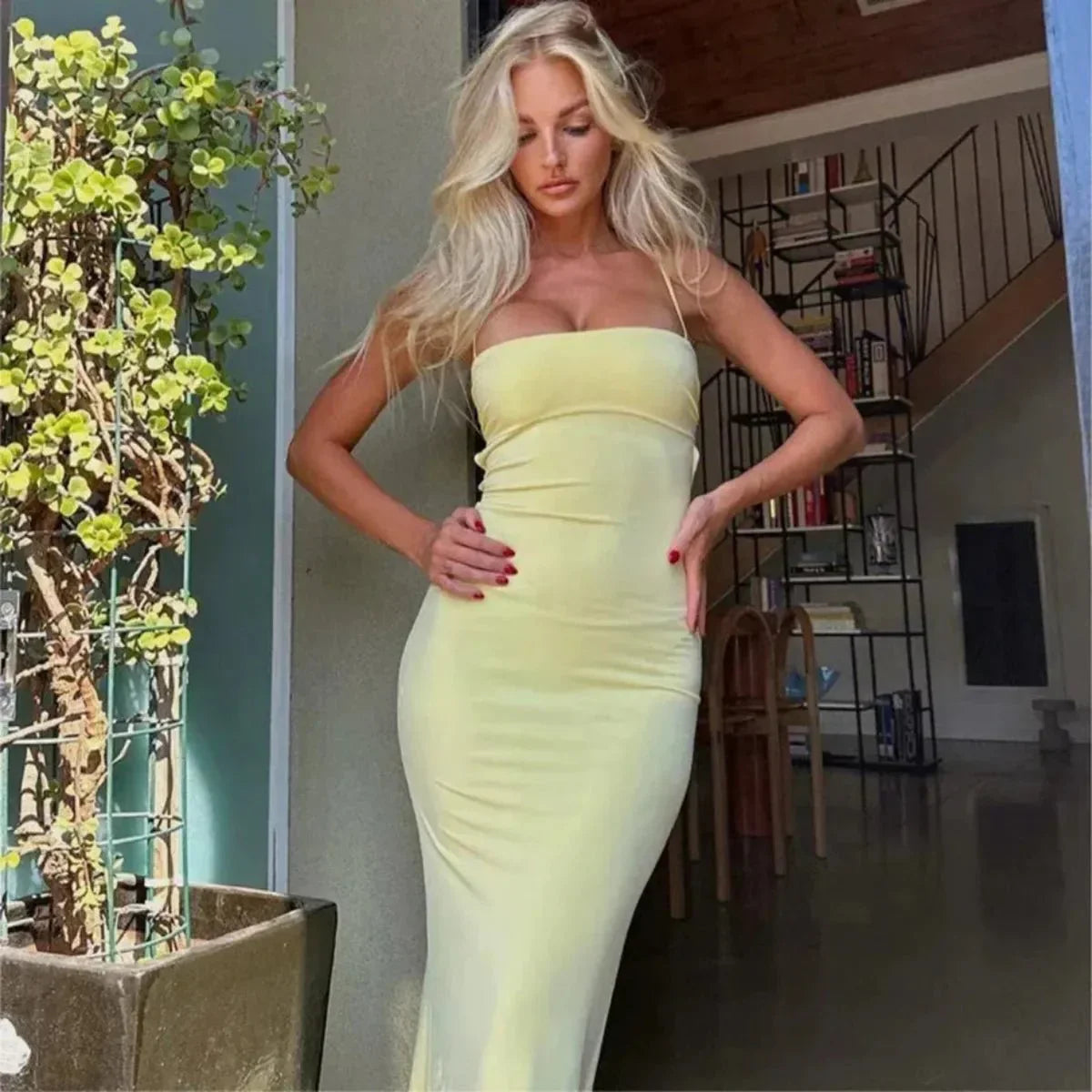 Zephyra | Backless Bodycon Maxi Dress for Evening Events