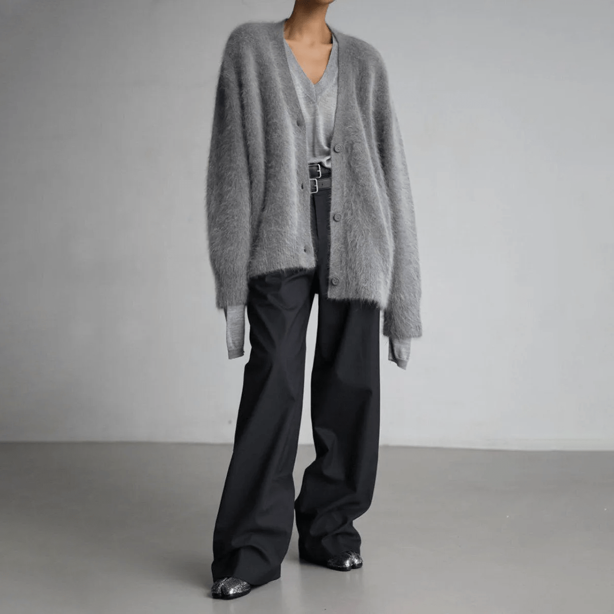 Ysabel | Luxurious Cashmere Cardigan for Women