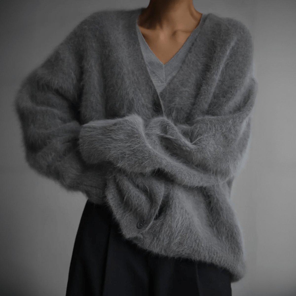 Ysabel | Luxurious Cashmere Cardigan for Women