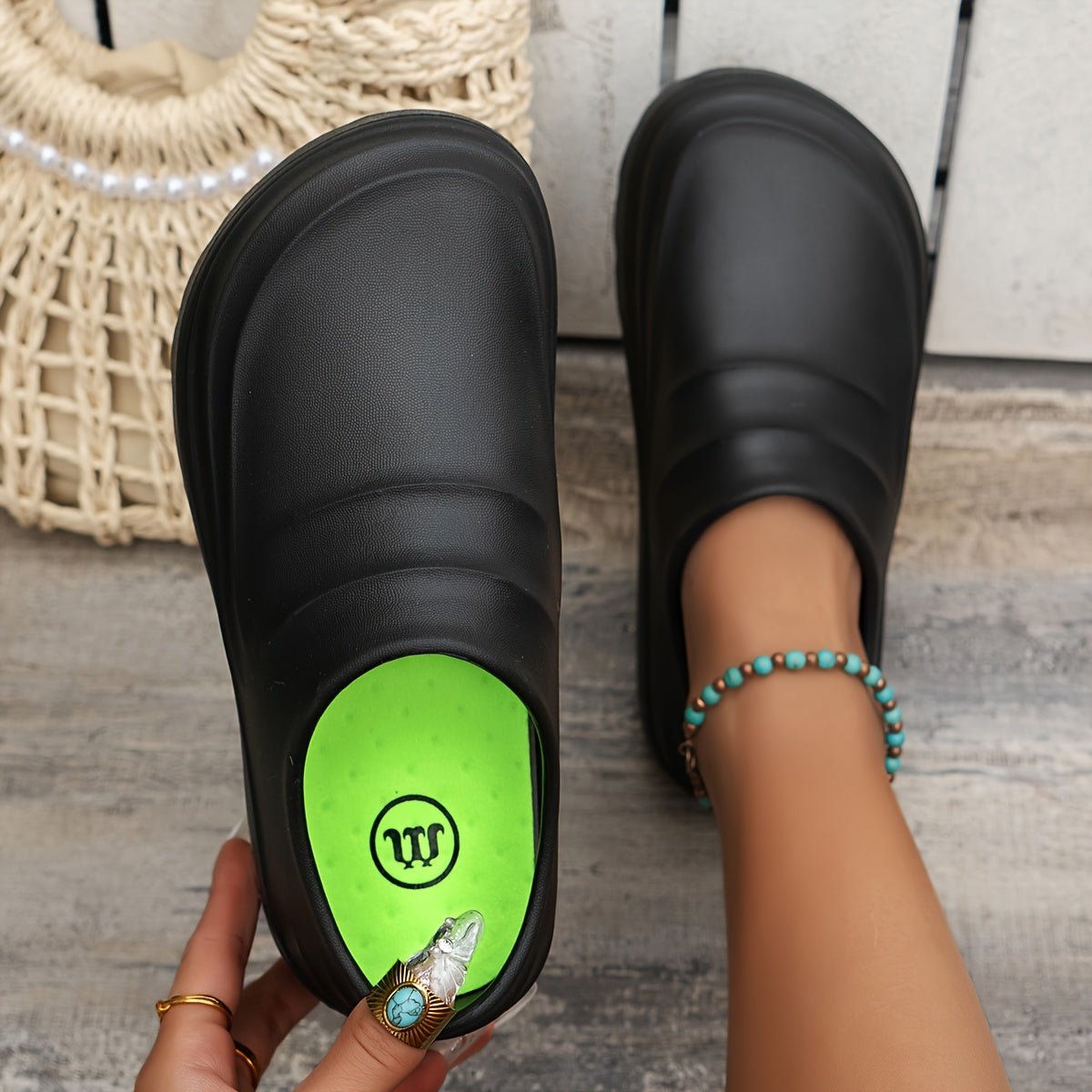 Valencia | Orthopedic Waterproof Clogs With Shock Absorption