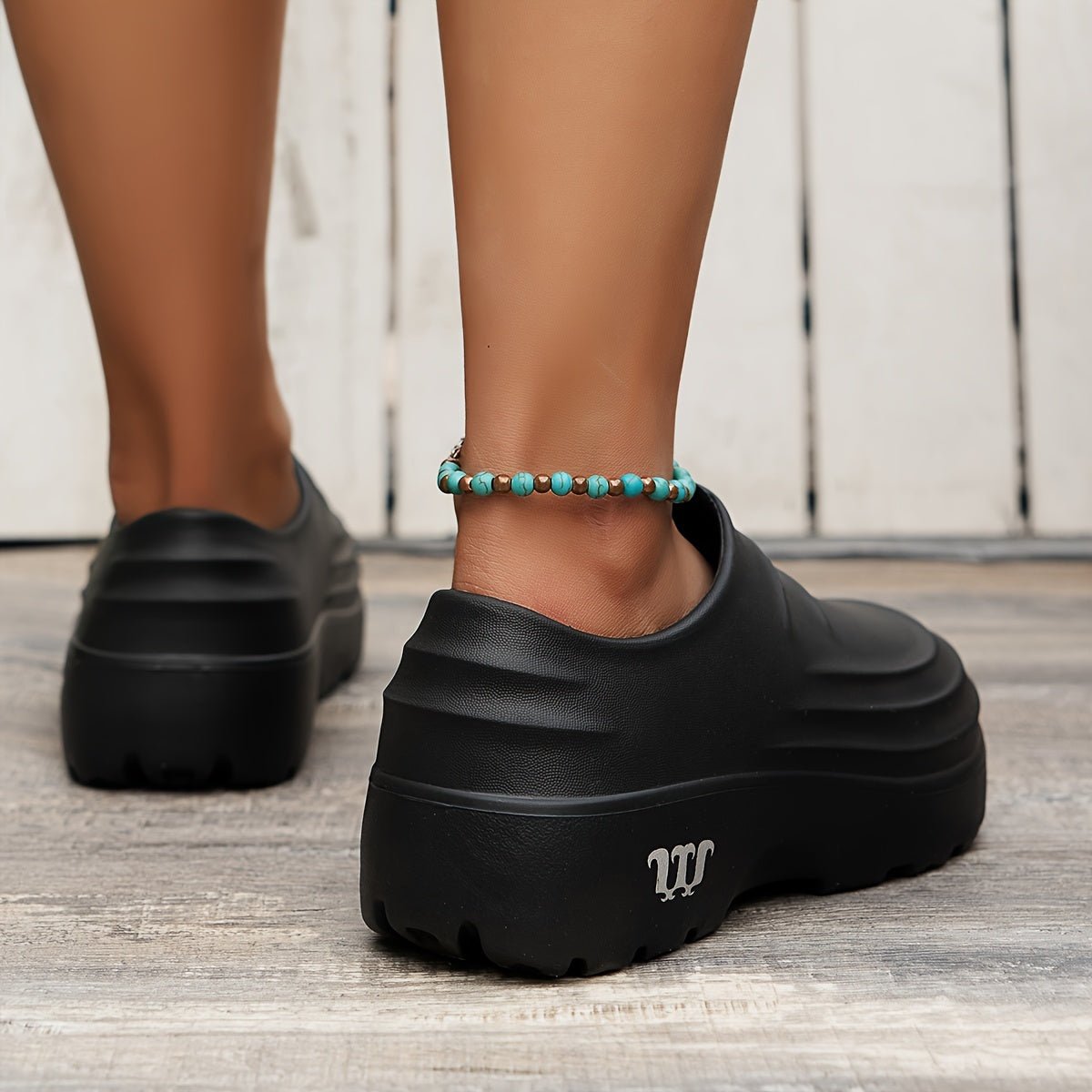 Valencia | Orthopedic Waterproof Clogs With Shock Absorption