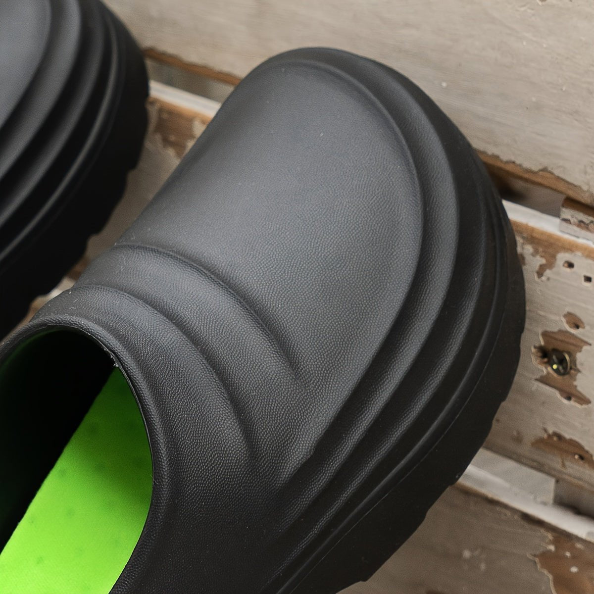 Valencia | Orthopedic Waterproof Clogs With Shock Absorption