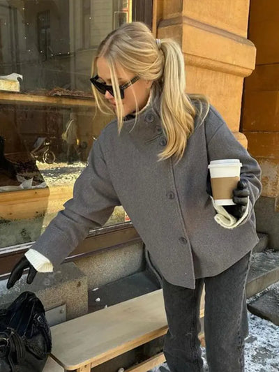 Sarahi | Kvinders Cropped Wool-Blend Minimalist Jacket