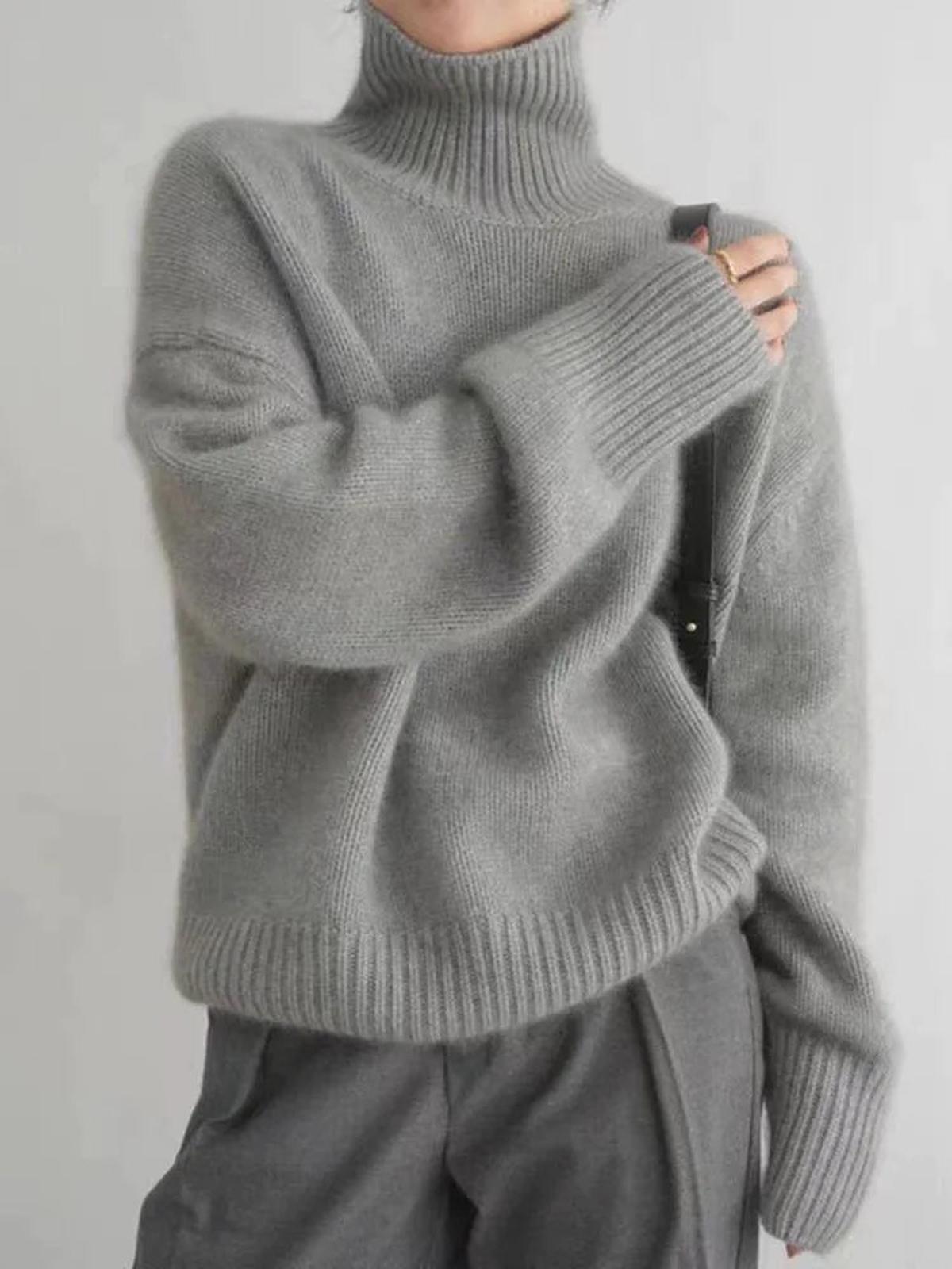 Ulyana | Women’s Cashmere Turtleneck Sweater