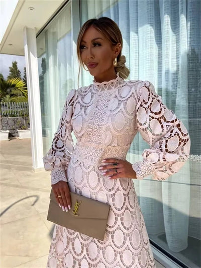 Laylani | Women’s Lace Scalloped Maxi Dress